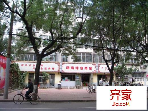 經(jīng)三小緯六路宿舍外景圖