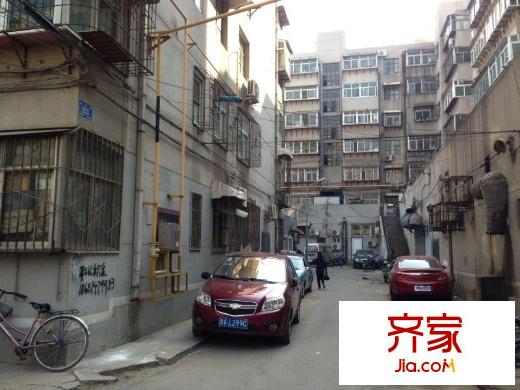 經(jīng)一緯七單位宿舍外景圖 