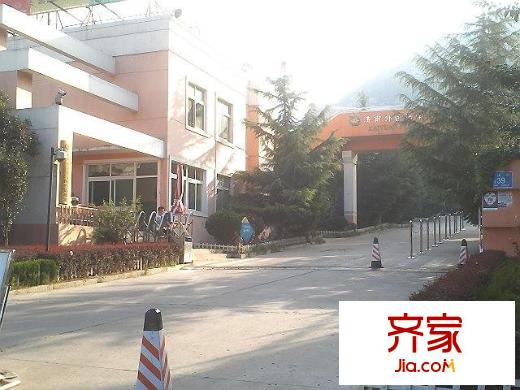 開元圣華山莊外景圖