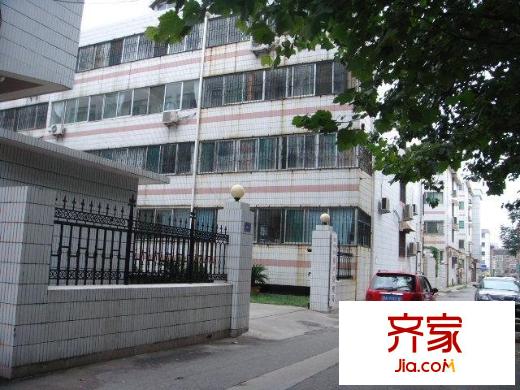 經(jīng)十一路單位宿舍外景圖