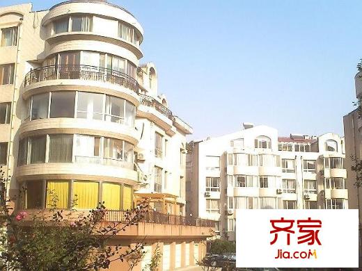 開元圣華山莊外景圖
