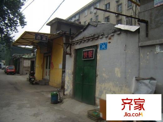 經(jīng)三緯七宿舍外景圖 