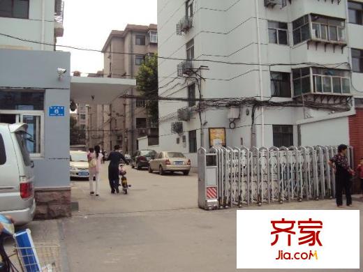 山大南路東段宿舍外景圖