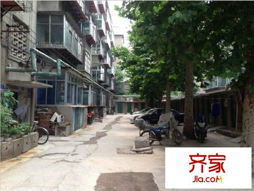 中光明街宿舍外景圖 