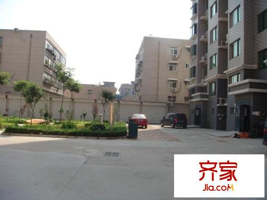 正華園小區(qū)外景圖