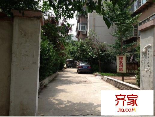 中光明街宿舍外景圖 