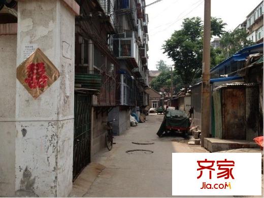 中光明街宿舍外景圖 