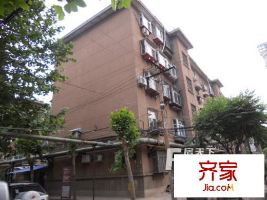 建設路重汽宿舍外景圖