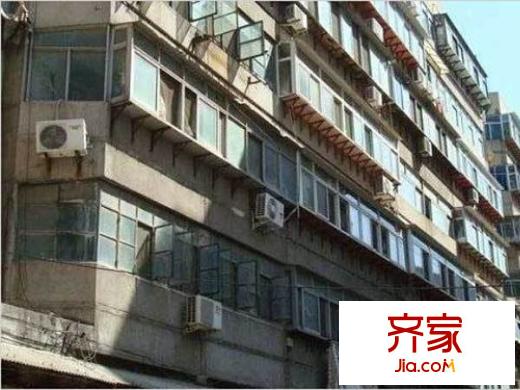經(jīng)六路市中段宿舍外景圖 