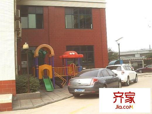名士閣外景圖