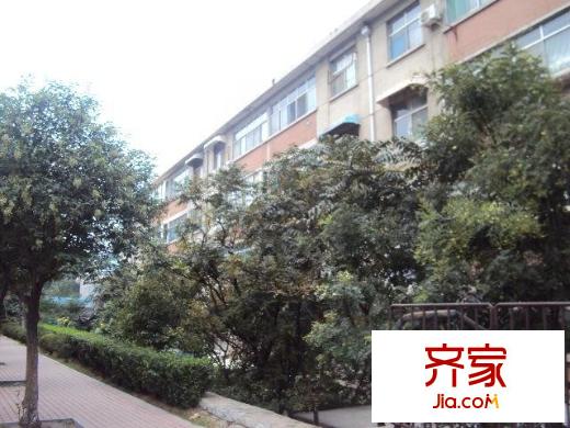 燕山東路單位宿舍外景圖