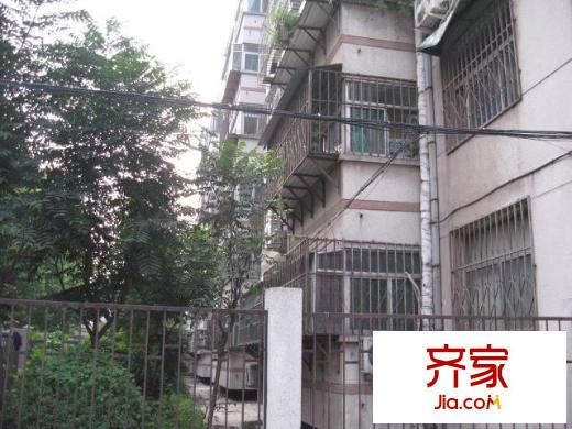 東興小區(qū)外景圖