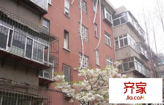 經(jīng)十路單位宿舍外景圖 