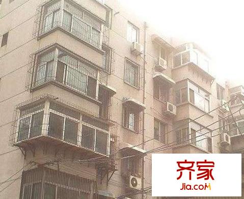 經(jīng)十路單位宿舍外景圖 