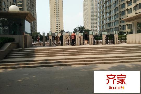 大地銳城小區(qū)實(shí)景（2015-9-28）