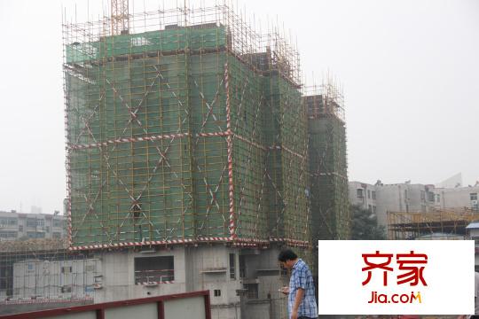 鑫苑?鑫中心施工進(jìn)度實(shí)景（2015-7-14）