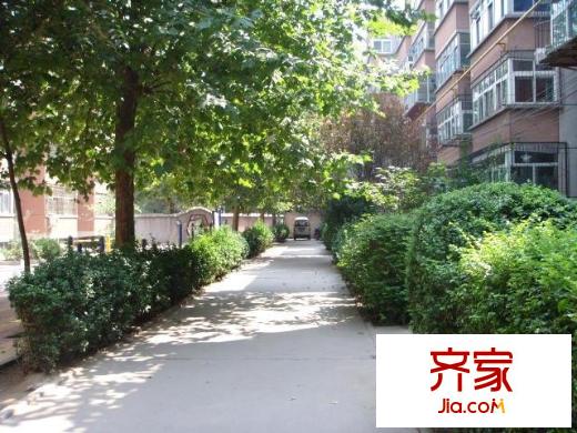 八里橋小區(qū)外景圖
