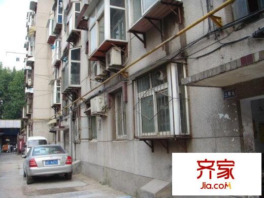 經(jīng)三緯八宿舍