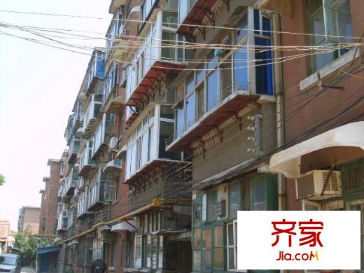 二環(huán)東路單位宿舍外景圖