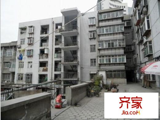 經(jīng)二緯六單位宿舍外景圖 