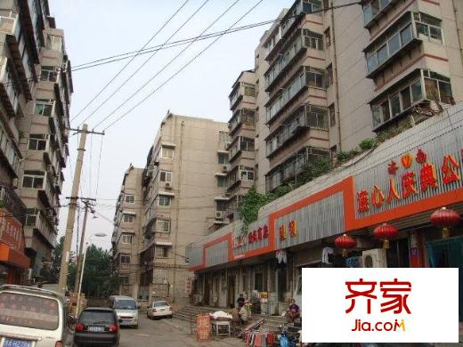 經(jīng)三緯八宿舍外景圖