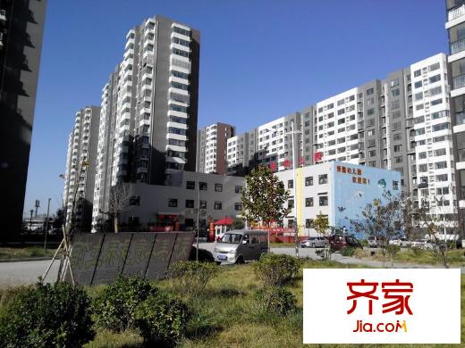 馨苑小區(qū)外景圖 