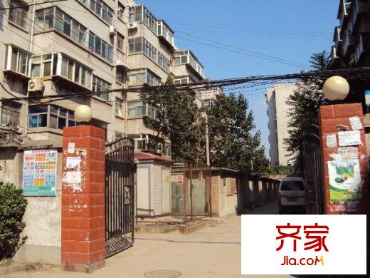 姚家小區(qū)外景圖 