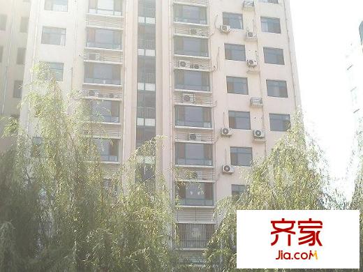 融基湖光山色外景圖