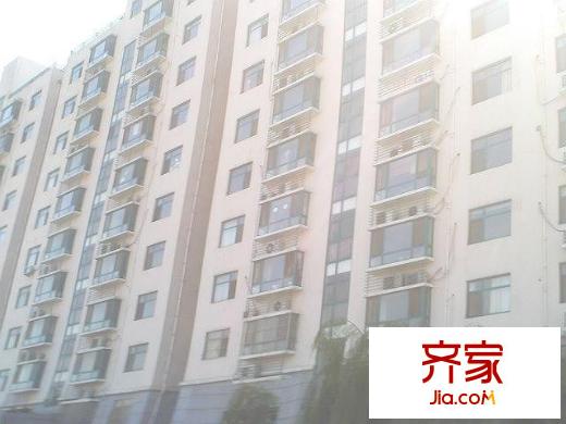 融基湖光山色外景圖