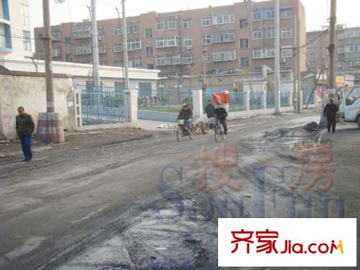 融基湖光山色配套圖周邊12