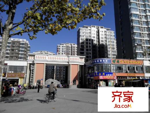 馨苑小區(qū)外景圖 