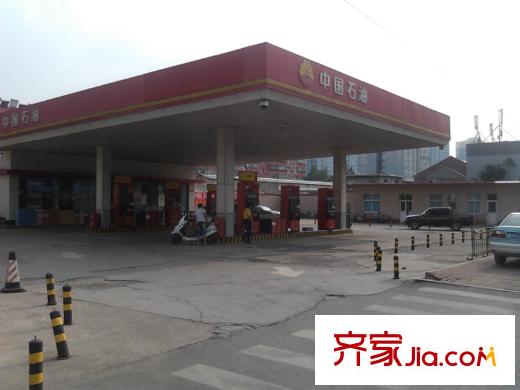 現(xiàn)代逸城配套圖 周邊配套-加油站