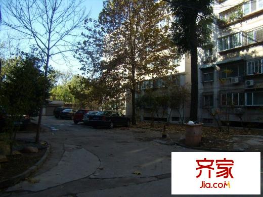 建興小區(qū)外景圖 
