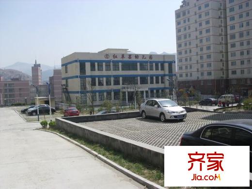興隆山莊外景圖 