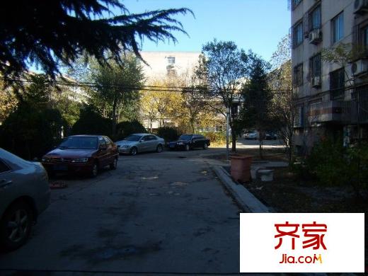 建興小區(qū)外景圖 