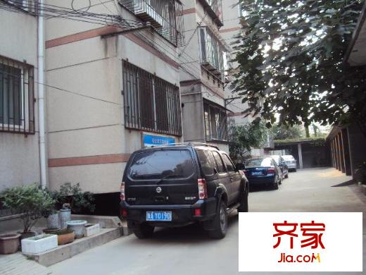 歷東小區(qū)外景圖