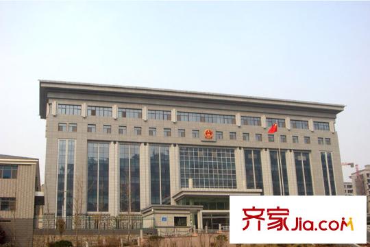 黃金?山水郡東行約1000米政府辦公樓
