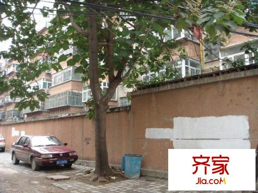 機床一廠宿舍外景圖