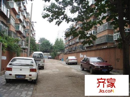 機床一廠宿舍外景圖