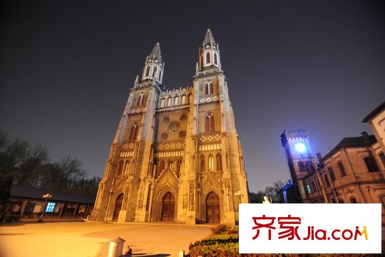 悅府?保利海德公館Ⅲ期周邊花園路洪樓牌樓