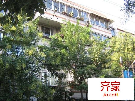 利農(nóng)莊路單位宿舍外景圖
