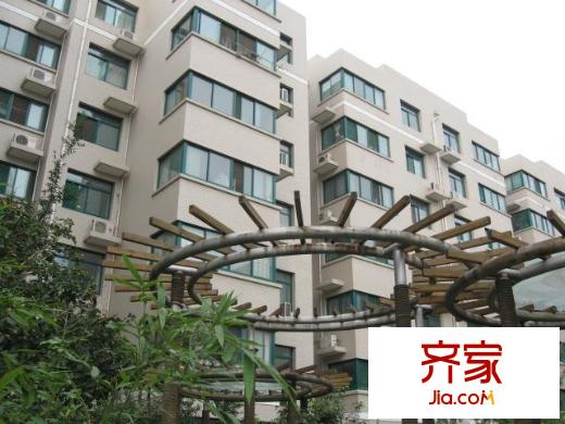 歷苑小區(qū)外景圖