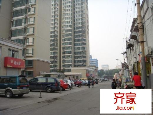 嘉馨現(xiàn)代逸居外景圖