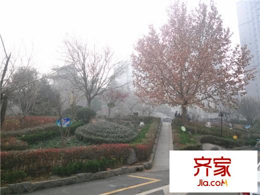 鳳凰山莊外景圖 