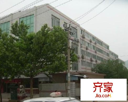 環(huán)山路單位宿舍外景圖