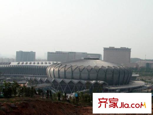中海奧龍觀邸配套圖周邊配套-北臨“東荷西柳”