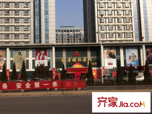 丁豪廣場(chǎng)周邊銀座商城