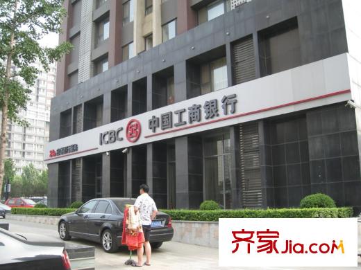 水晶東座周邊銀行