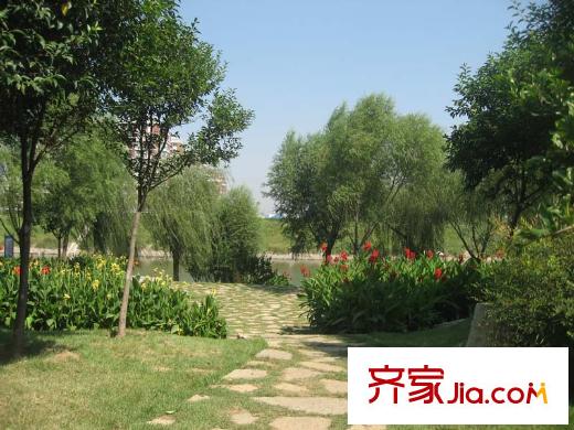 實力粼湖居臘山濕地公園