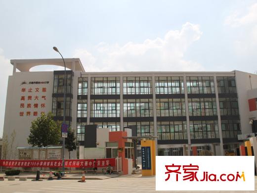 陽光100國際新城陽光100小學(xué)